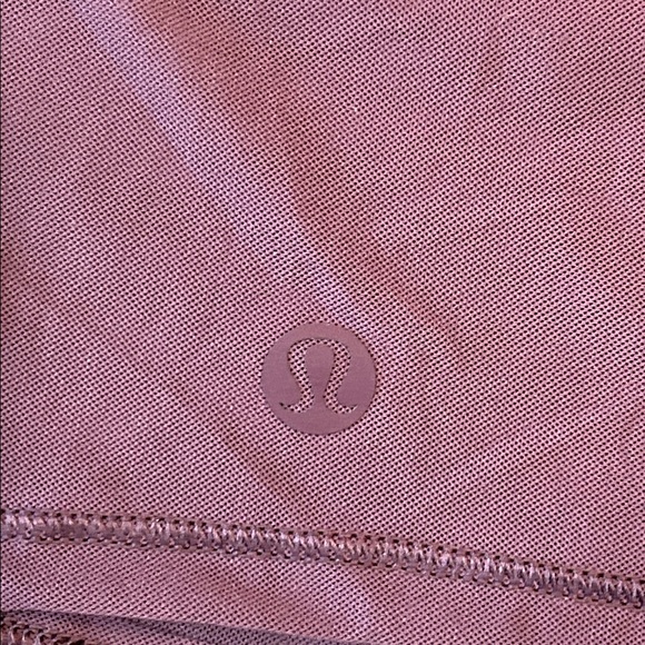 Lululemon Purple Tank Top and Floral Shorts Set. Size 4 - Picture 7 of 7